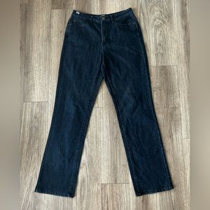 Coldwater creek straight women’s jeans 10 dark wash/navy gently used